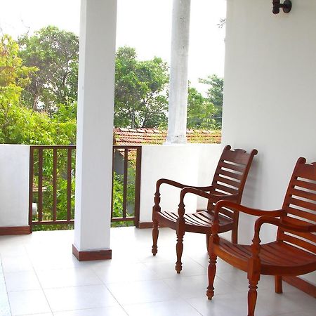 Himawari Beach Villa Matara Exterior foto